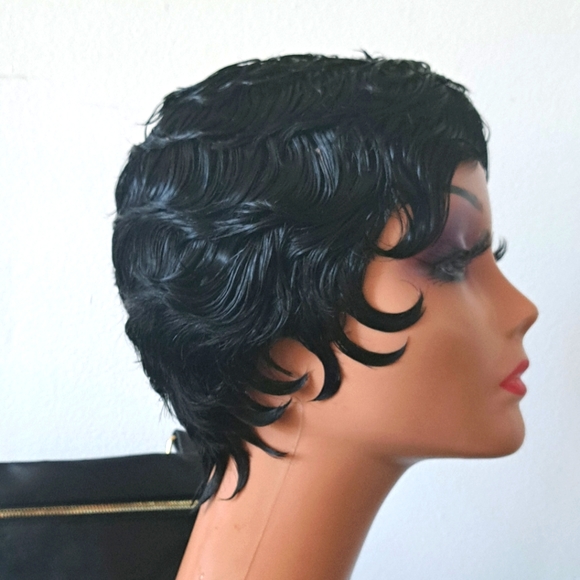 Human Hair Pixie Wig - Picture 6 of 7